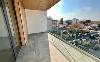 APARTAMENT DEOSEBIT CU 3 CAMERE LA VANZARE CU VEDERE LA LAC - Poză 20