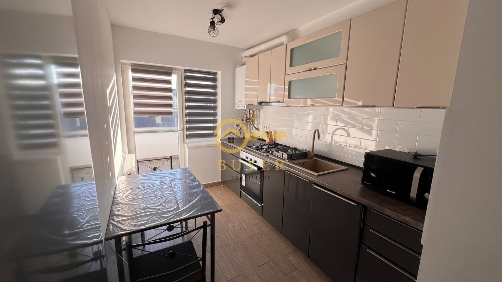 Penthouse spatios cu 2 terase in Kogalniceanu- 102 utili, buc separata - Poză 4