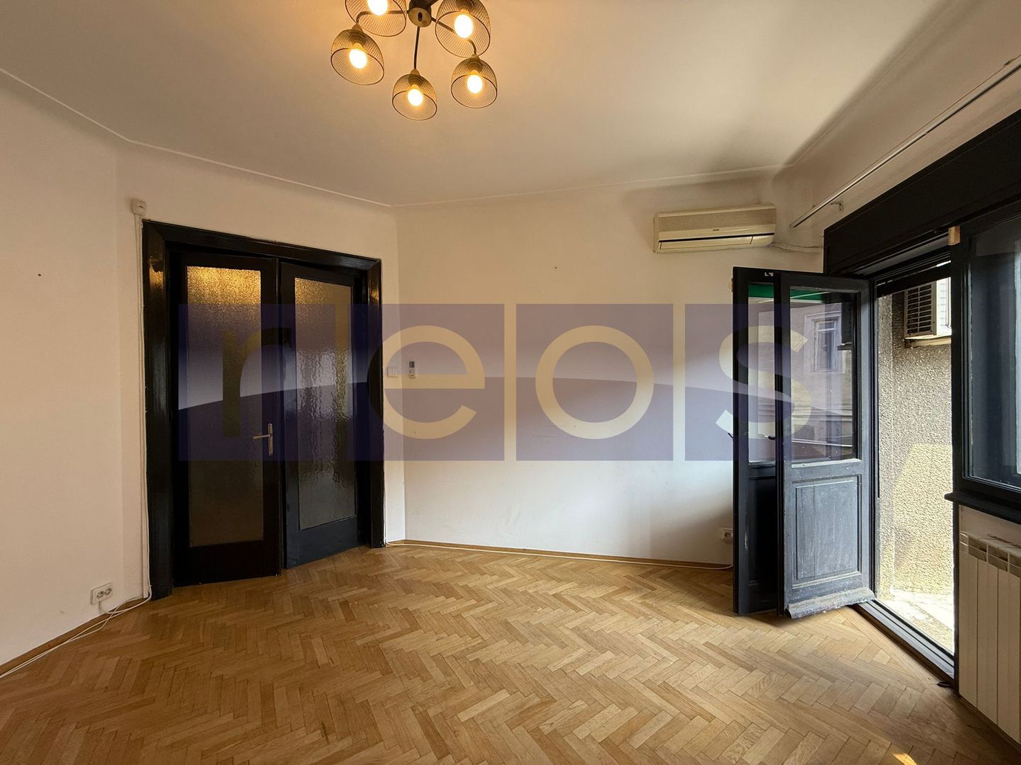 VANZARE 2 CAMERE | DOROBANTI | 65 MP | PRETABIL REZIDENTIAL-COMERCIAL - Poză 2