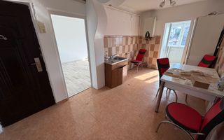 Apartament 2 camere, etaj 2 - zona Industriala - Poză 5
