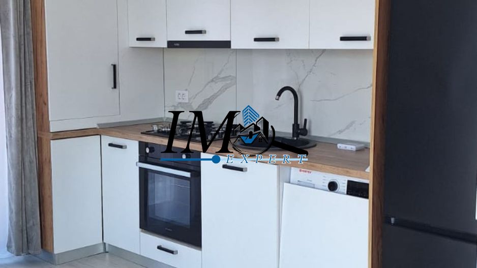 Apartament renovat de închiriat Cetate - Poză 2