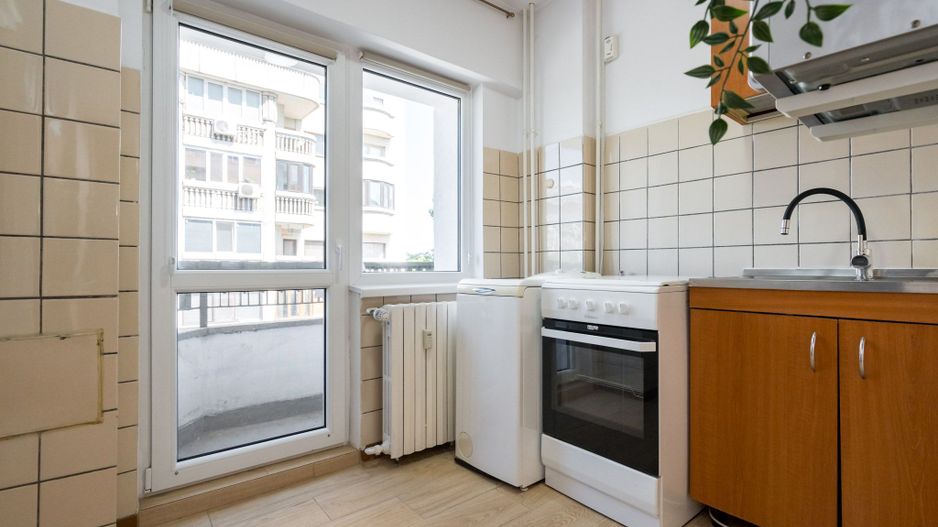 COMISION 0% - Garsoniera luminoasa Bd. Decebal - Piata Alba Iulia - Poză 10