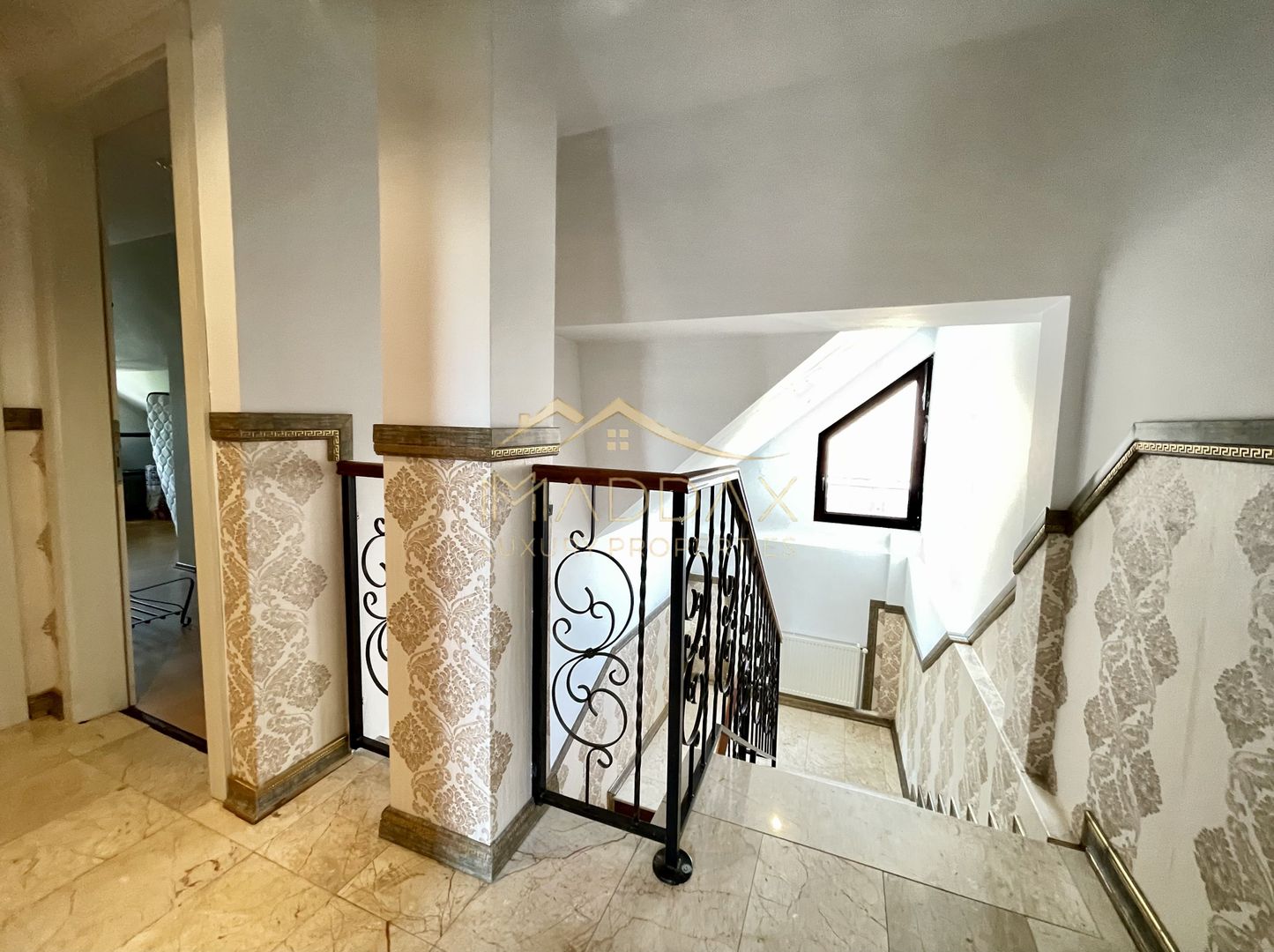Vila 7 camere**Lake view**Ponton privat**Piscina**Teren 933 MP//Balotesti - Poză 47