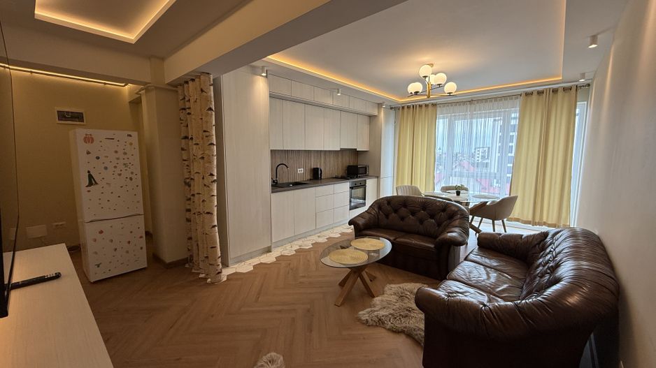 Apartament spațios și luminos cu 3 Camere I Rădăuți - Poză 26