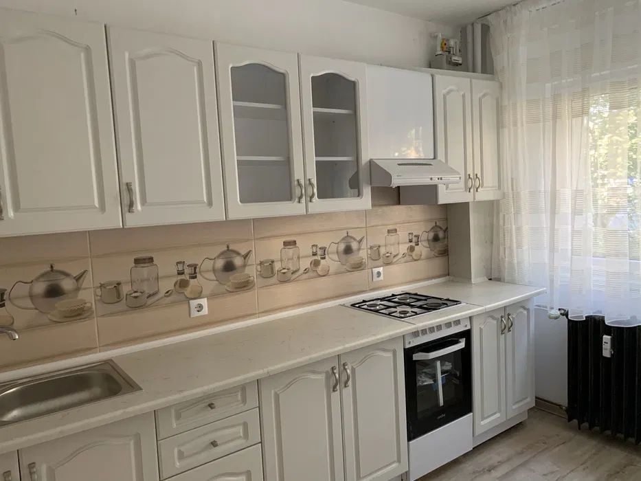 Apartament 3 camere, 70 mp, Drumul Taberei, 2 min metrou Brâncuși - Poză 1