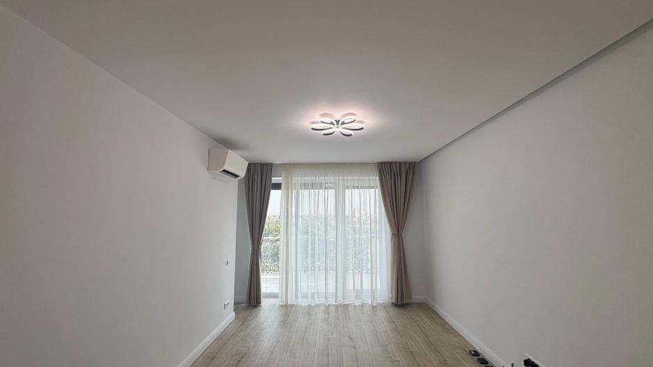 Apartament 3 camere, parcare subterana - Poză 4