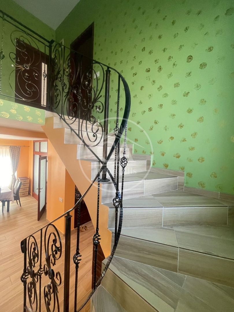 Casa de vanzare cu 4 camere in Oșorhei, Bihor - Poză 20