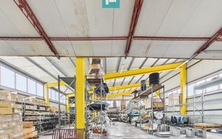 Hală de producție, cu birouri și teren, în Sebiș - Poză 69