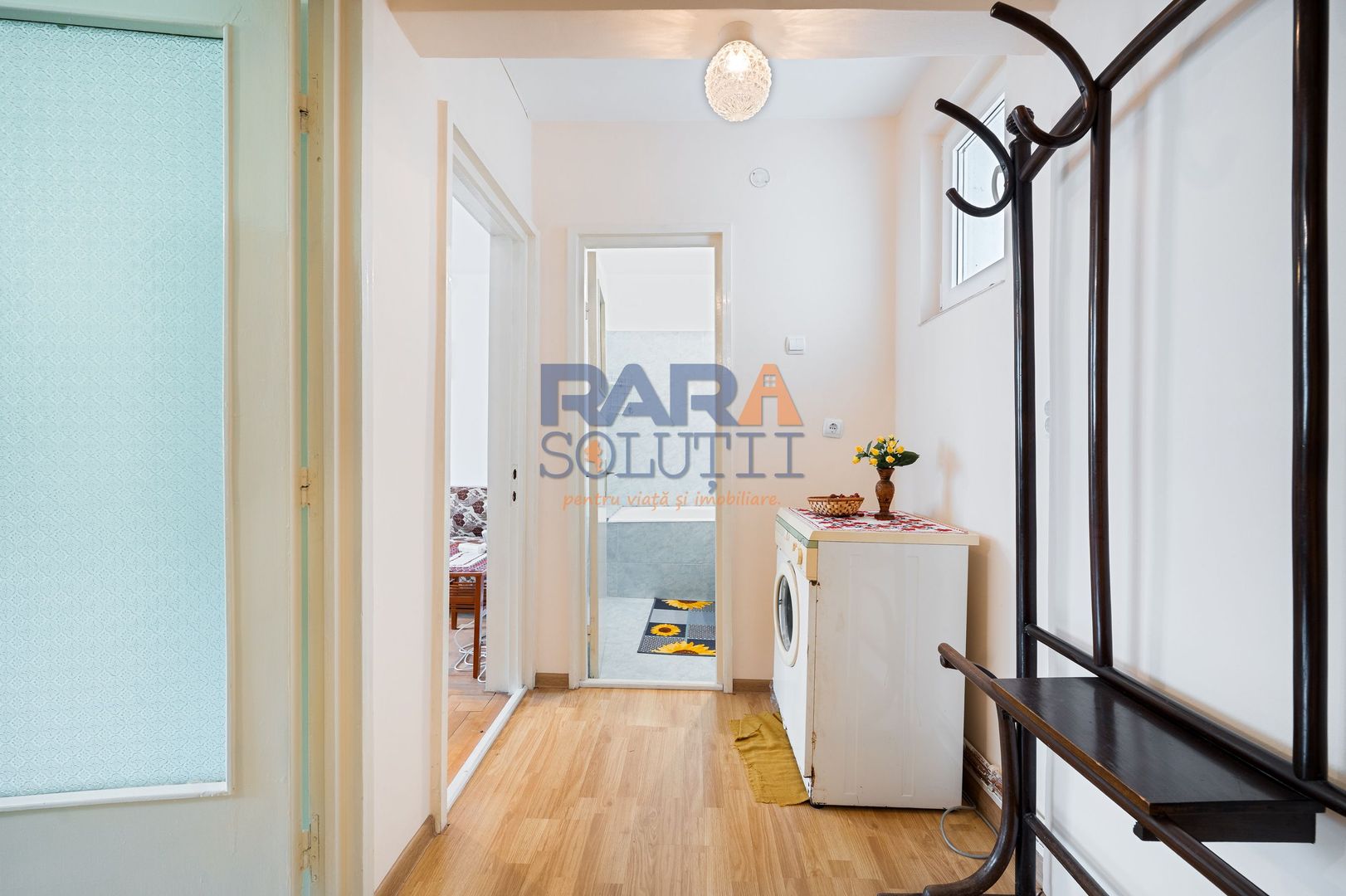 Apartament 3 camere, etaj 1 – zonă ultracentrală (Starea Civilă) - Poză 8