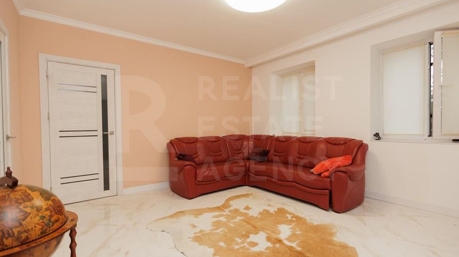 Vânzare, casă, 4 camere, str. Serghei Lazo, com.Sîngera - Poză 11