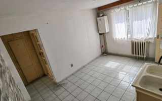 Apartament 2 camere decomandat 40 mp Simeria - Poză 3
