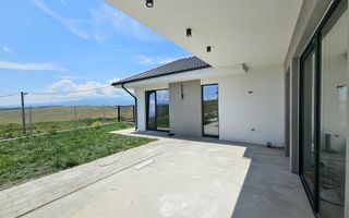 Casa pe parter, cu priveliste panoramica partial finisata - Poză 8
