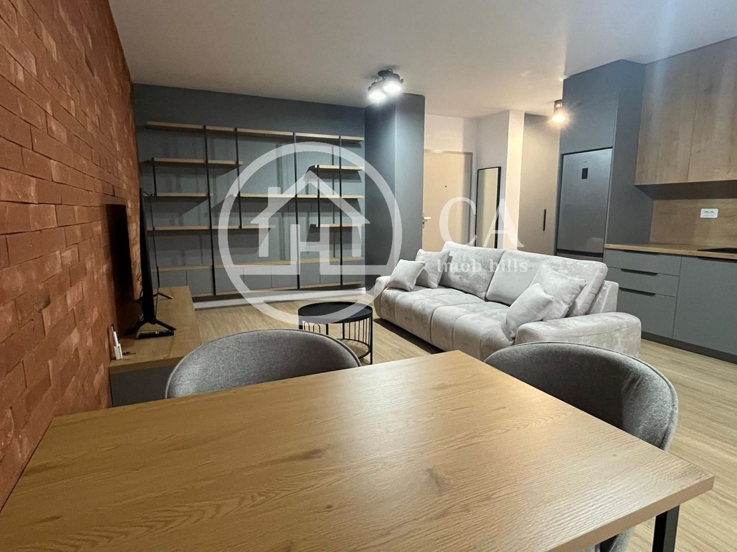 Apartament cu 2 camere de închiriat în zona Cetății, Oradea - Poză 2