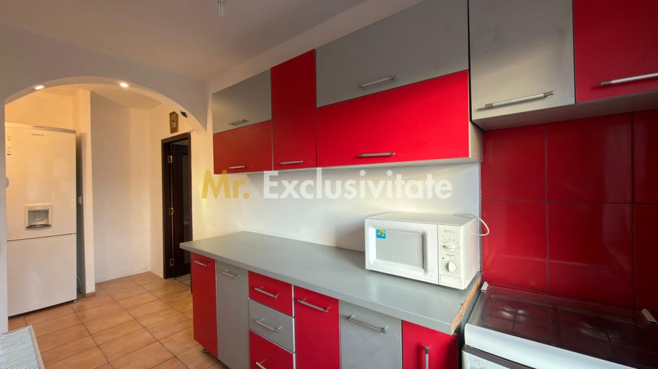 Garsonieră spațioasă de închiriat în Mioveni – zona Robea - Poză 5