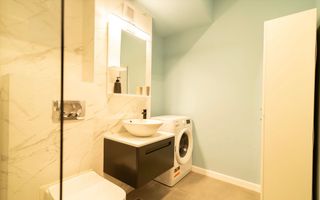 Apartament cu 2 camere de vanzare in Mamaia zona hotel iaki - Poză 1