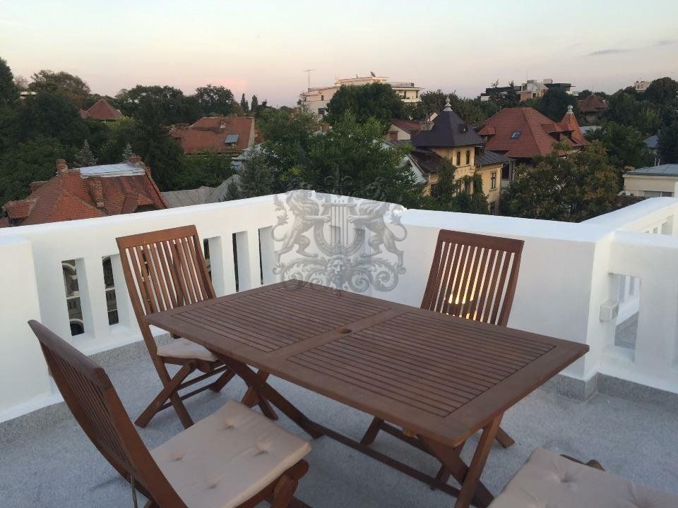 Vanzare | Vila Aviatorilor | 8 Camere | 287 mp - Poză 1