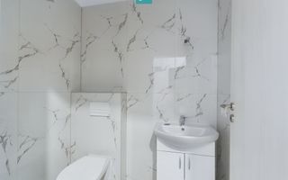 Apartament cu 3 camere în Giroc - Poză 13