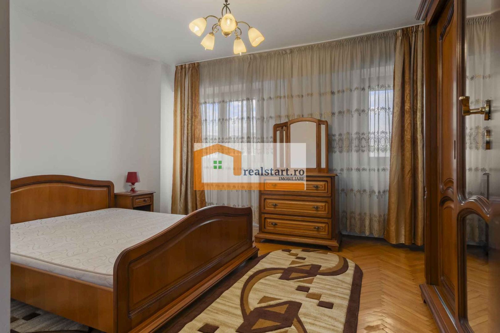 Prima inchiriere, Stirbei Voda, 800m distanta Metrou Eroilor, Langa Judecatorie - Poză 1