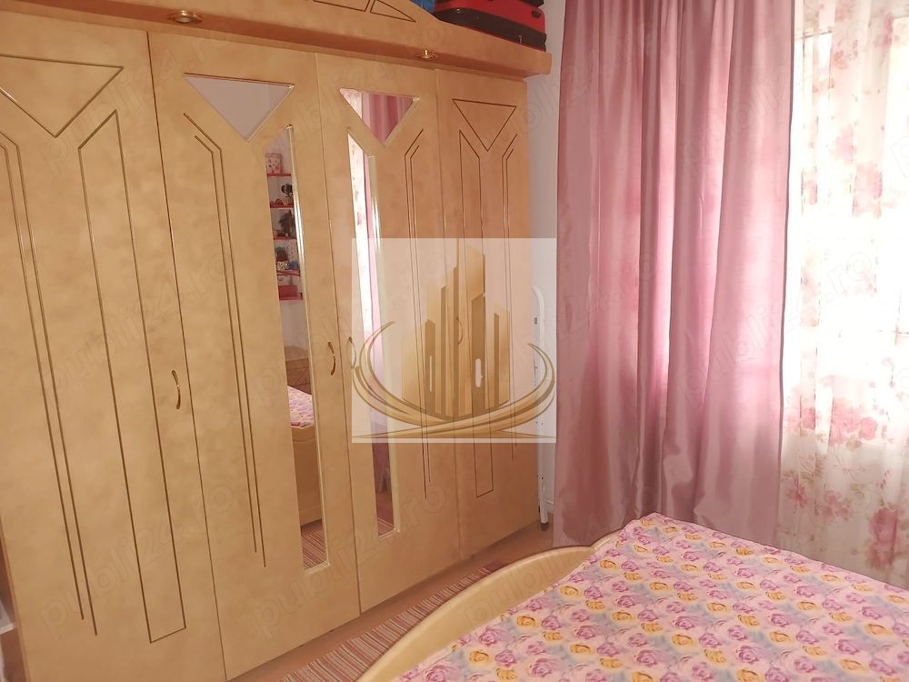 Apartament 2 camere renovat, complet utilat cu parcare - Poză 3