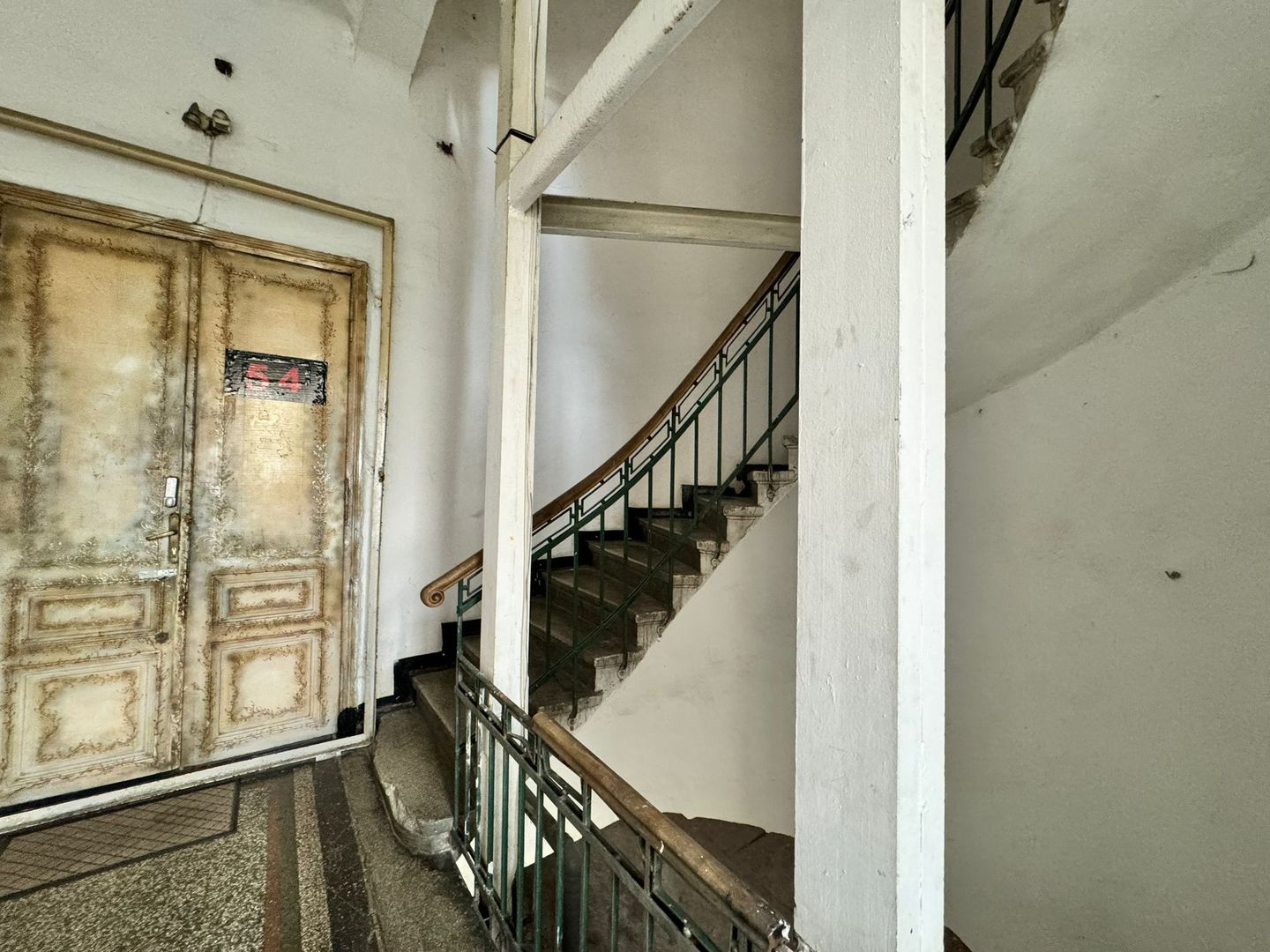 Garsoniera de vânzare în fața Novotel-  Calea Victoriei - Poză 15