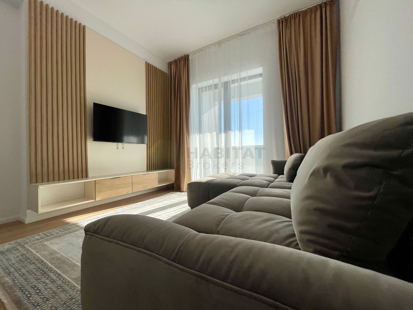 Apartament 2 camere mobilat | 23 August - Poză 1
