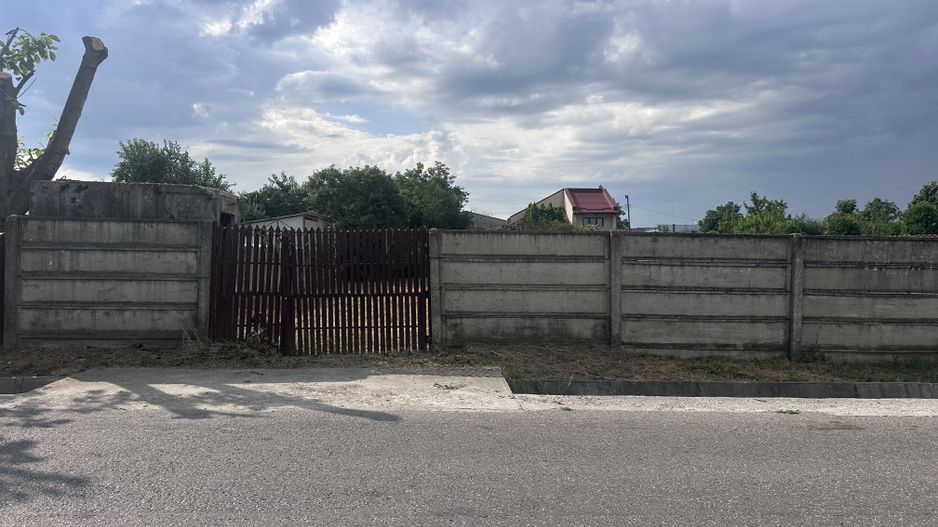 Teren intravilan de vânzare în Aninoasa, Dâmbovița! - Poză 1
