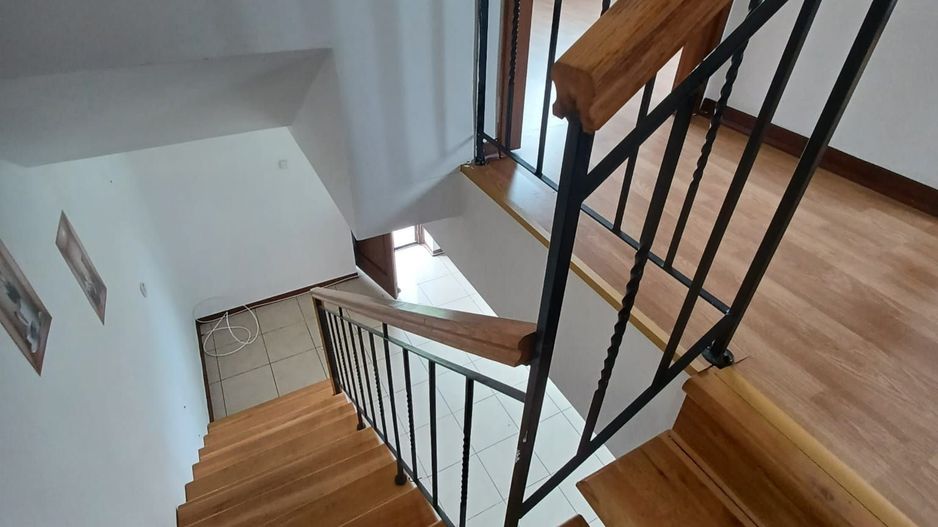 Casa insiruita, 2 dormitoare, garaj, Sanmartin. 120 000 E. Comision 0. - Poză 8