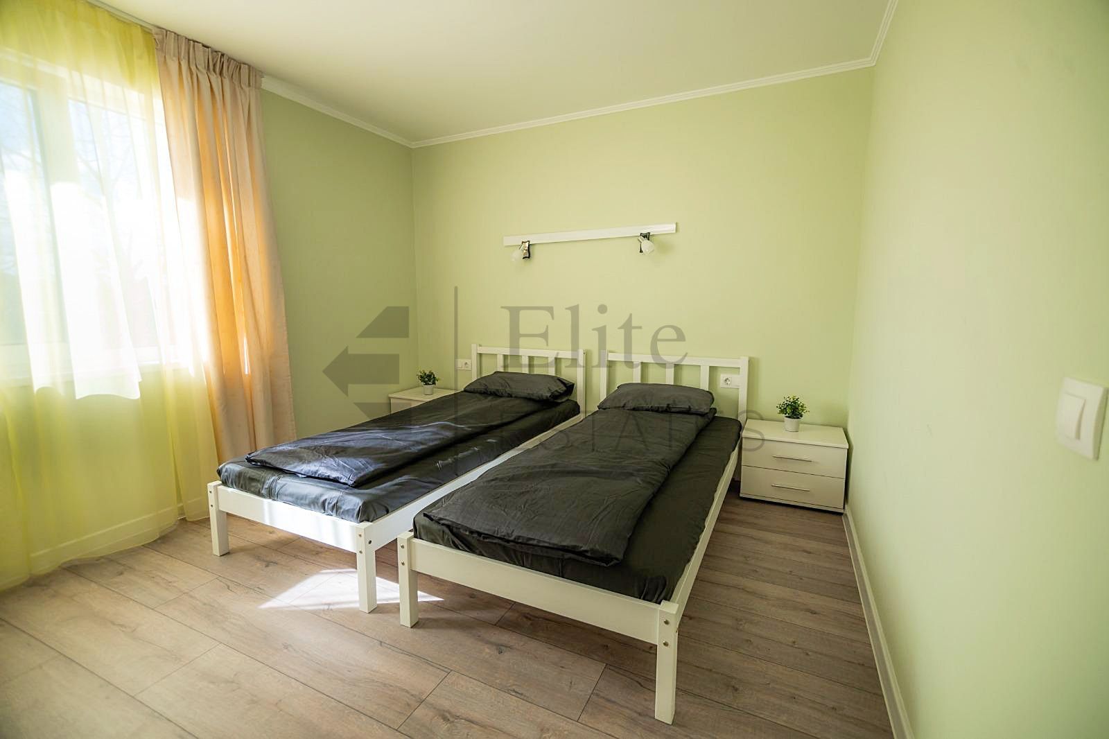 Casa / Pensiune de inchiriat in Baile 1 Mai din Bior - Poză 16