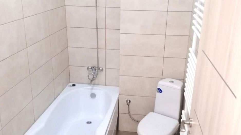 Apartament în Bucuresti - Poză 9
