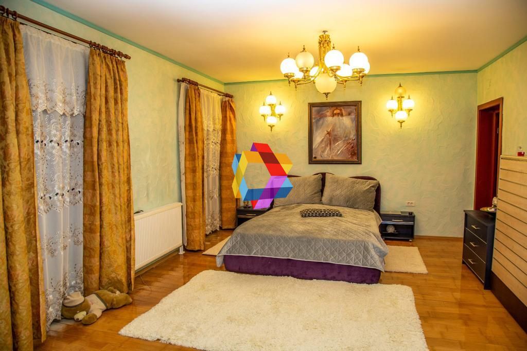 Conac cu piscina - 1810 mp - Poză 19