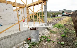 Casa 5 camere pe 1 nivel cu garaj si gard 176mp,1400mp teren - Poză 17