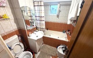 Apartament 3 camere 2 bai 71mp Brazda -centrala termica -trilateral - Poză 7