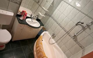 Apartament 3 camere de închiriat | Timpuri Noi – Metrou și Facultăți - Poză 4