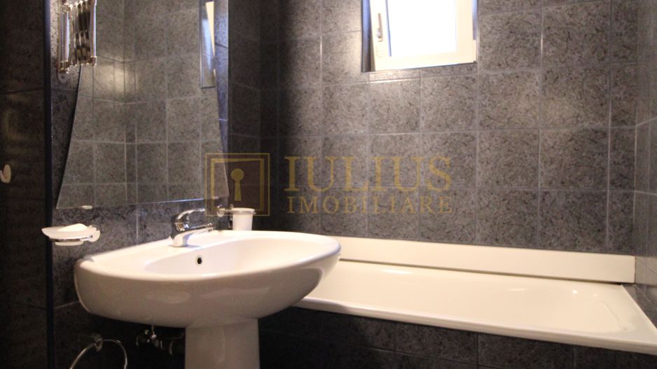 Zona Aradului, 4 camere, centrala proprie. - Poză 7