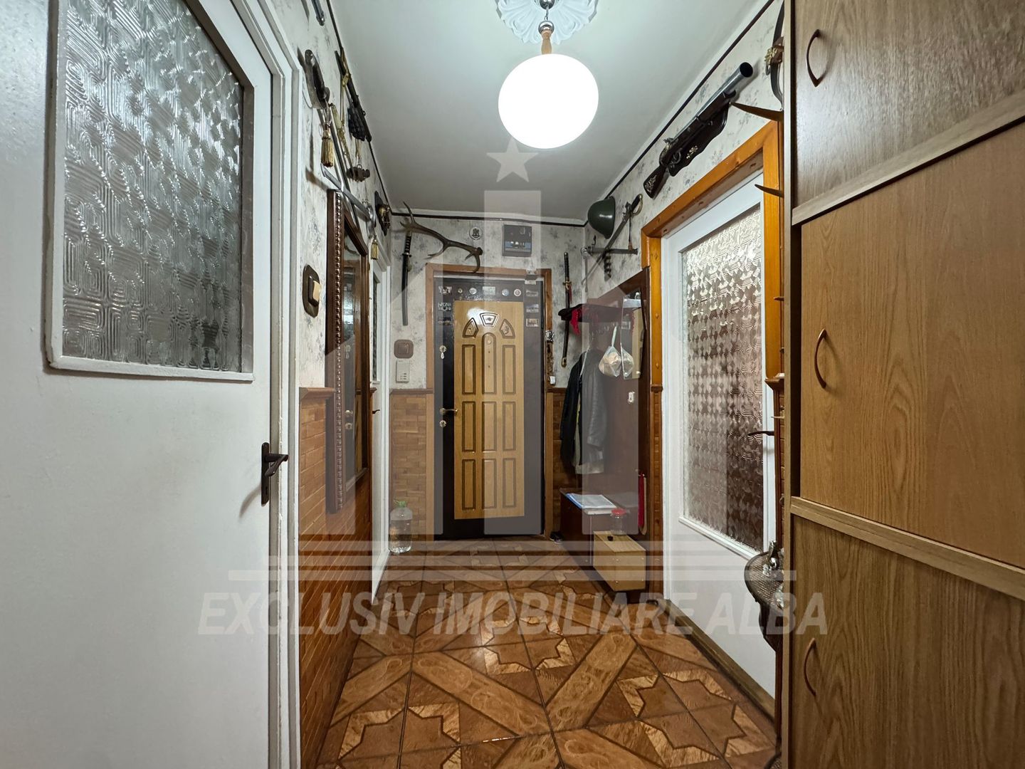 Apartament 3 camere decomandate | 2 bai | 69 mp | Cetate - Piata - Poză 6