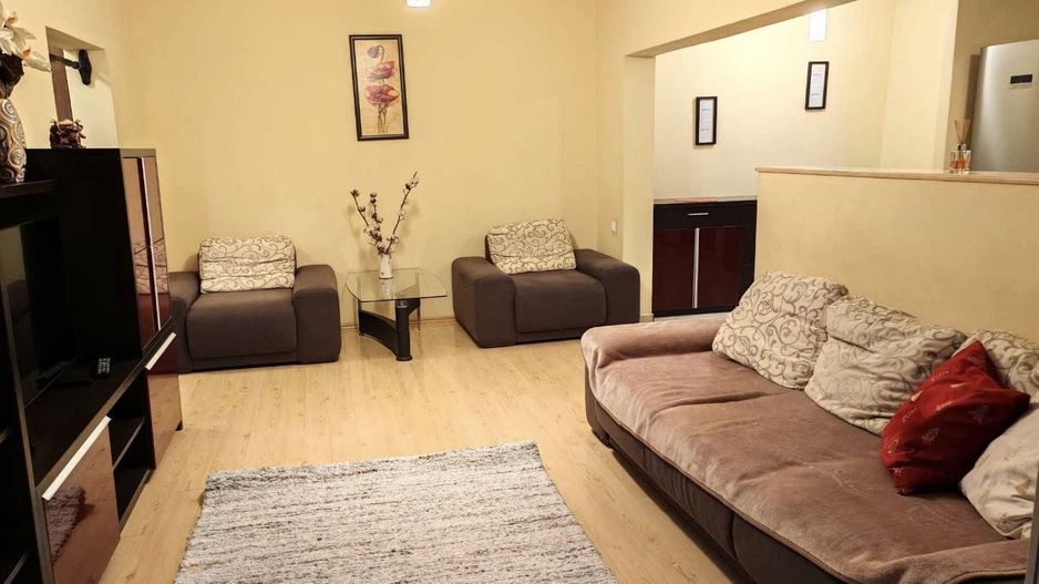 AP. 3 CAMERE- IANCULUI, BUCATARIE INCHISA, MOBILAT/UTILAT MODERN - Poză 1