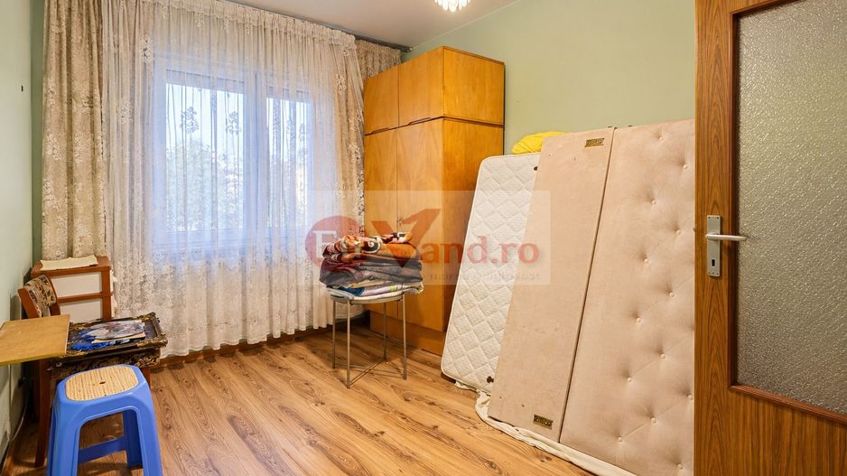 De vanzare apartament cu 2 camere, decomandat – Micro 19, parter, 46.500 E - Poză 4