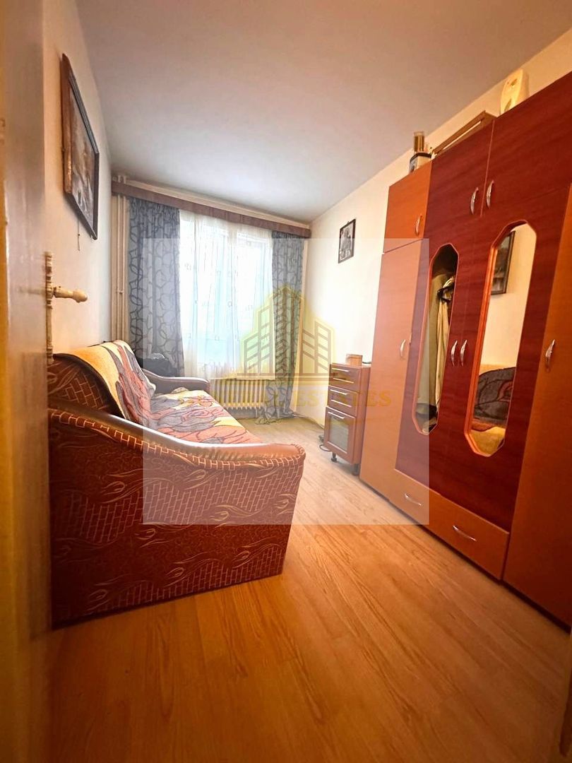 Apartament cu 3 cam ideal pentru locuit sau investiție Cartier Noua - Poză 4