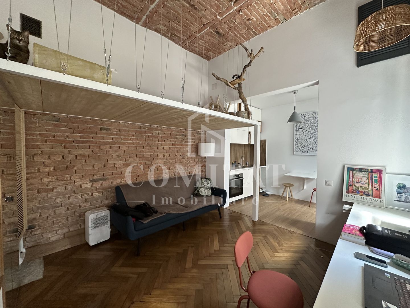 Apartament de tip loft | Zonă semicentrală - Facultatea de Litere - Poză 1