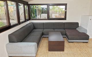 Vilă cu 5 dormitoare, 4 băi, 2 248mp teren, piscină. Preț: 229 000 Eur - Poză 11