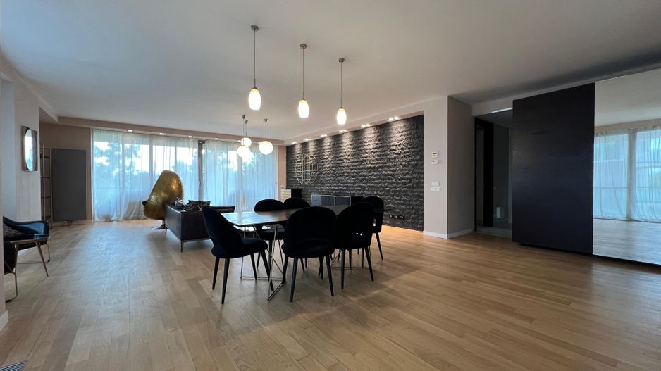 Penthouse 4 camere |  vedere catre lac | piscina privata si salata de fitness - Poză 1