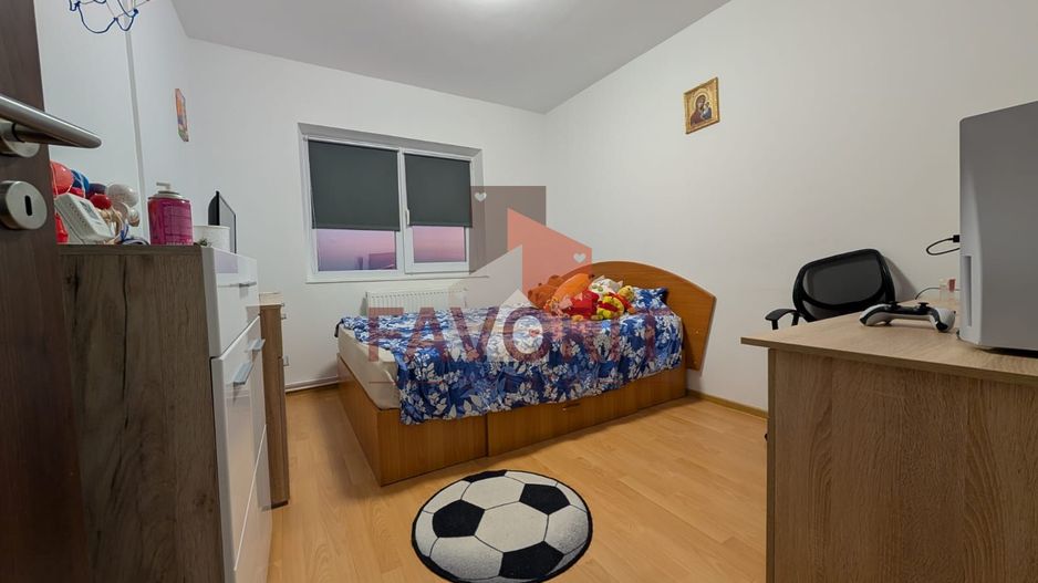 3 camere | 2 balcoane | renovat recent | zona excelenta | mobilat si utilat | - Poză 8