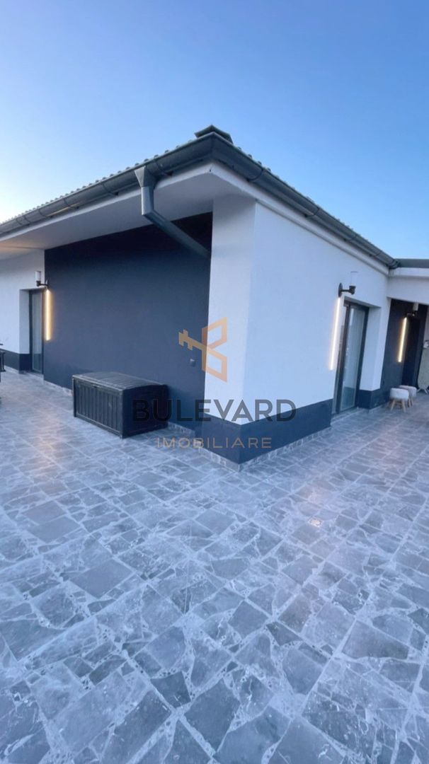 Penthouse cu terasa de 72 mp, zona strazii Eroilor! - Poză 14