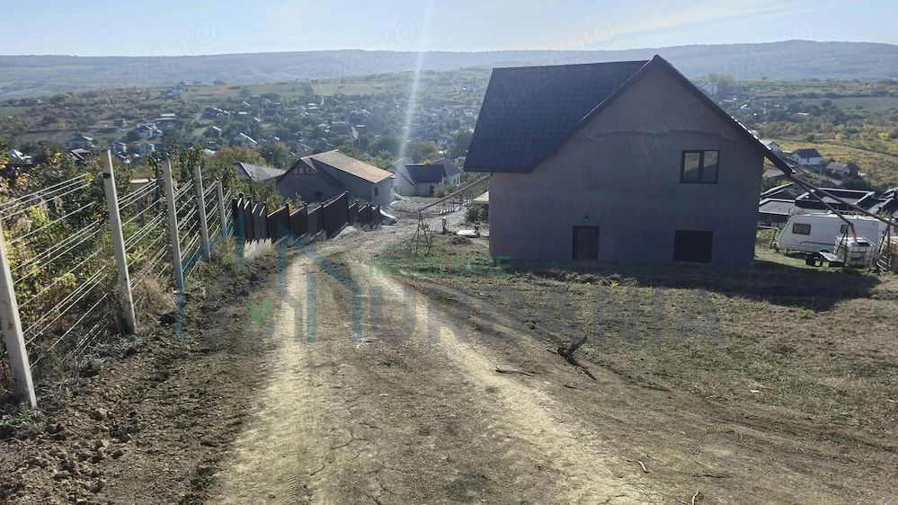 Teren intravilan de vânzare în Tomești Deal, Iași – ideal pentru construcție casă - Poză 7