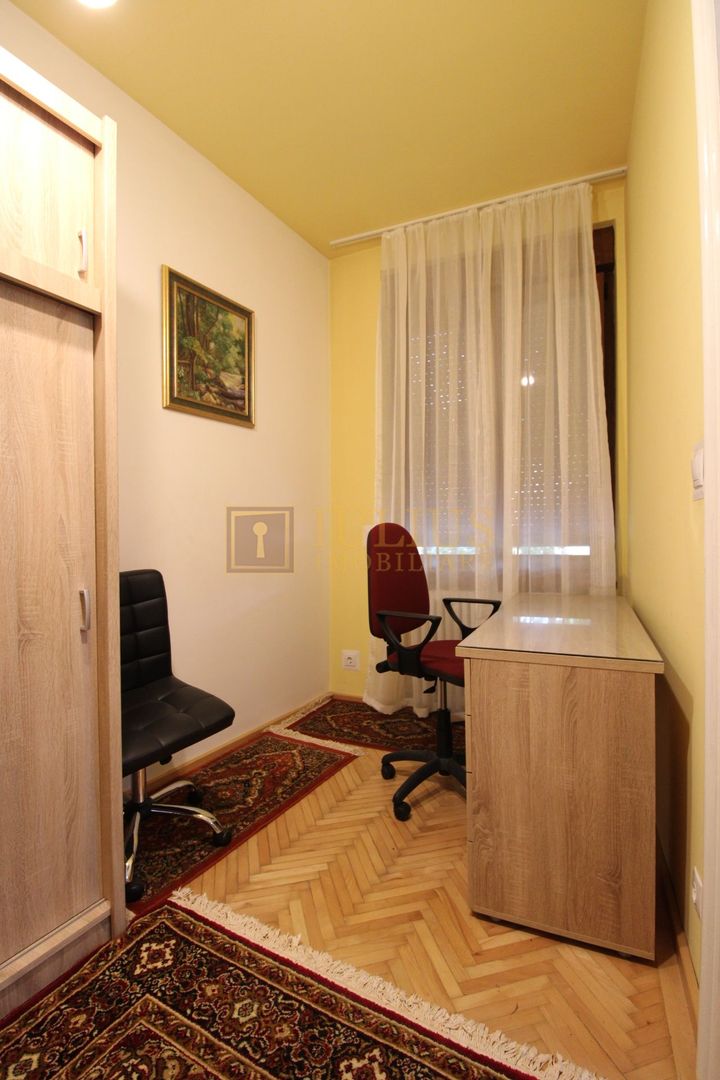 5 minute de mers pe jos de UMFT,  apartament foarte spatios - Poză 9
