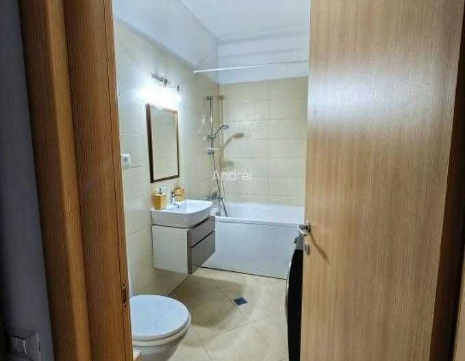 Apartament cu terasa spatioasa si vedere catre spatii verzi - Poză 5