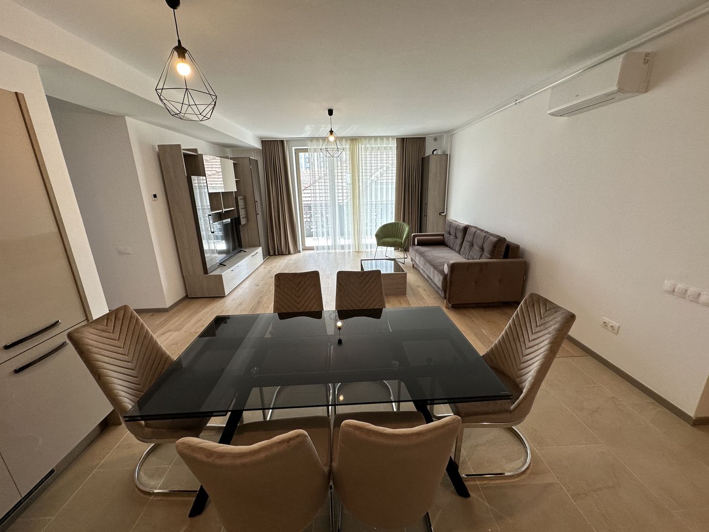 Apartament bloc nou 3 camere - parcare subterana - Poză 6