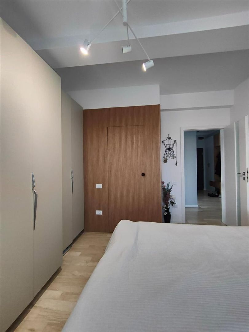 Apartament  3 camere in bloc nou cu parcare privata in zona centrala - Poză 5