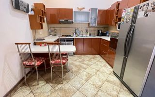 Apartament  spatios de vanzare intr-o cladire istorica - Poză 17