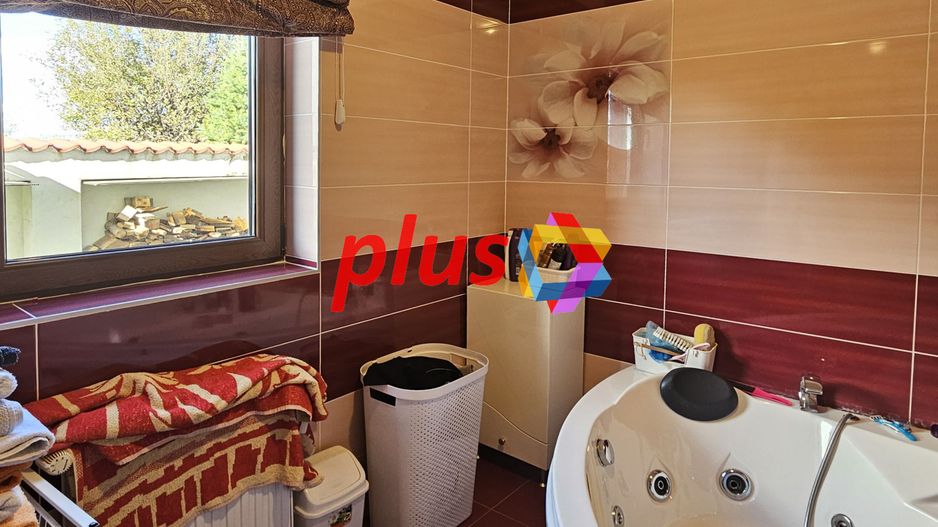 Casă individuala Tractorul 270 mp , zona Coresi - Poză 16